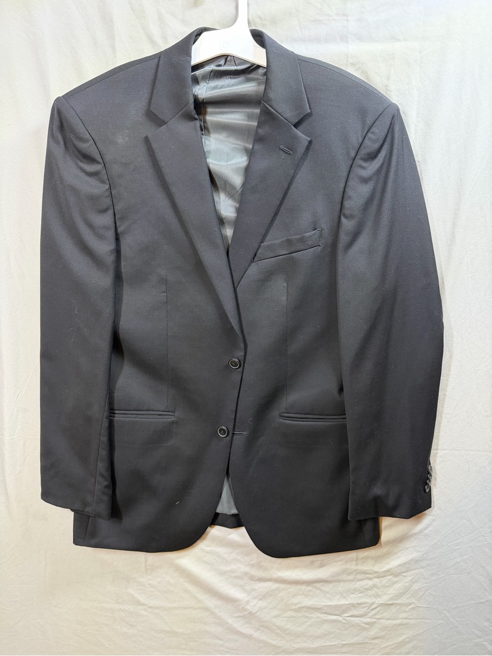 Kenneth Cole Awearness slim fit  Men's Black Two-Button Suit Jacket and pants